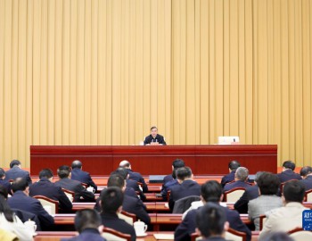 學(xué)習(xí)貫徹黨的二十大精神中央宣講團報告會在京舉行 李書磊作首場報告